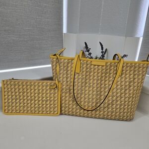 Tory Burch Ever Ready Zipper Tote and Pouch